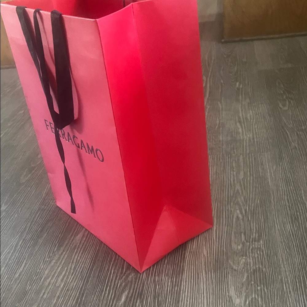 Salvatore Ferragamo Vibrant Red Tote - Picture 4 of 7